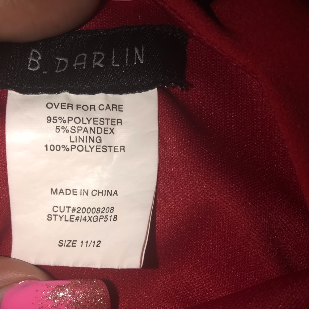 NWOT B. Darlin Red Dress👗 Open Tie Back Size 11/12 Never Worn/Never Tried On - Picture 3 of 3